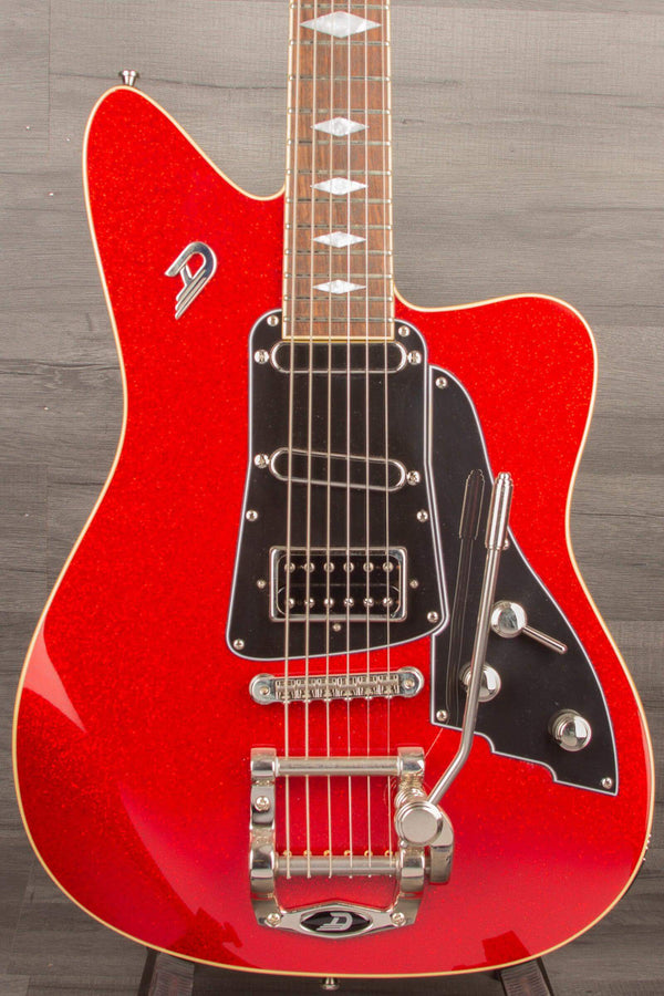 Duesenberg Paloma Red Sparkle Incl. Hard Case - MusicStreet