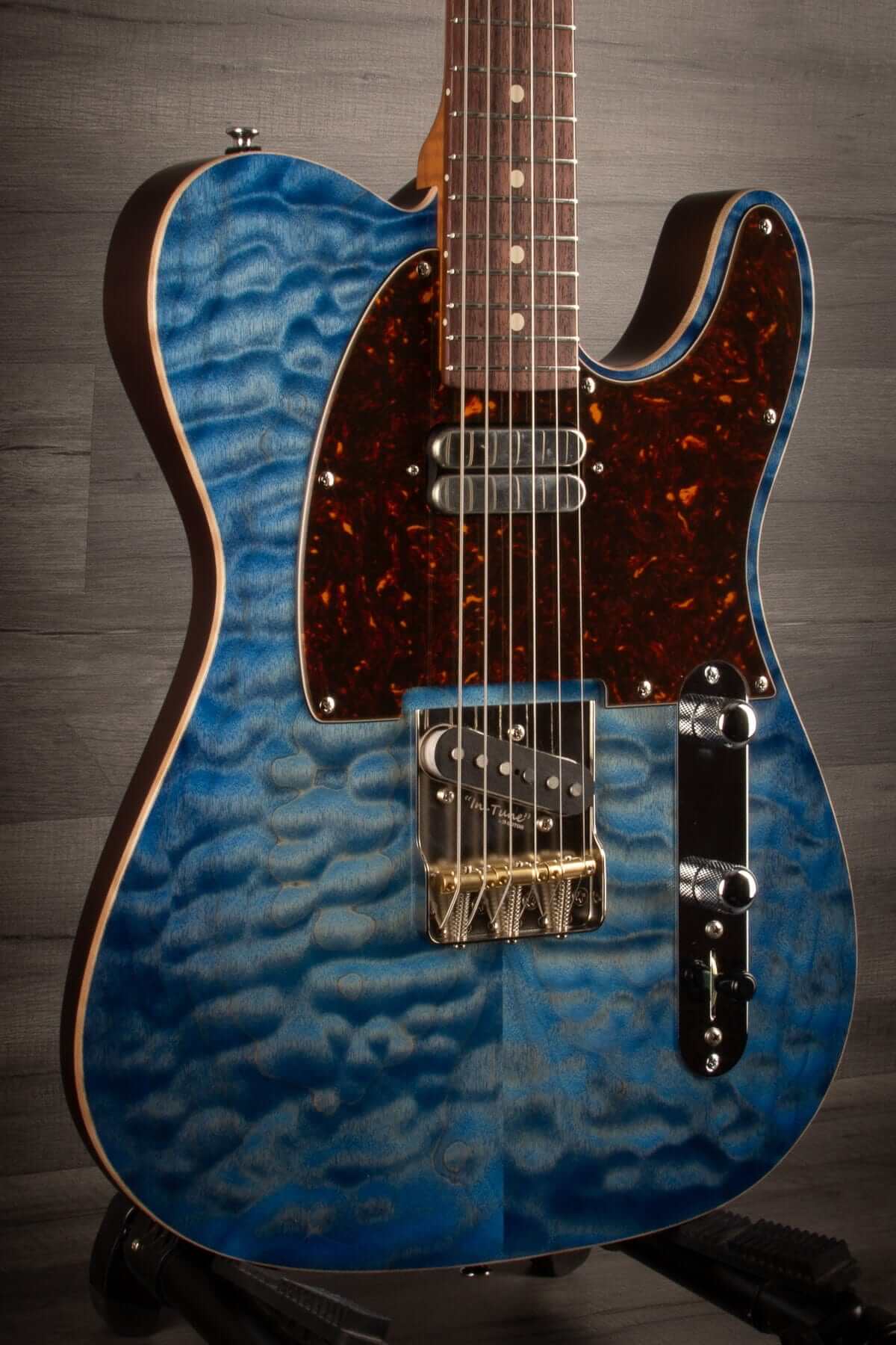 Patrick James Eggle OZ-T ISLAND BLUE BURST