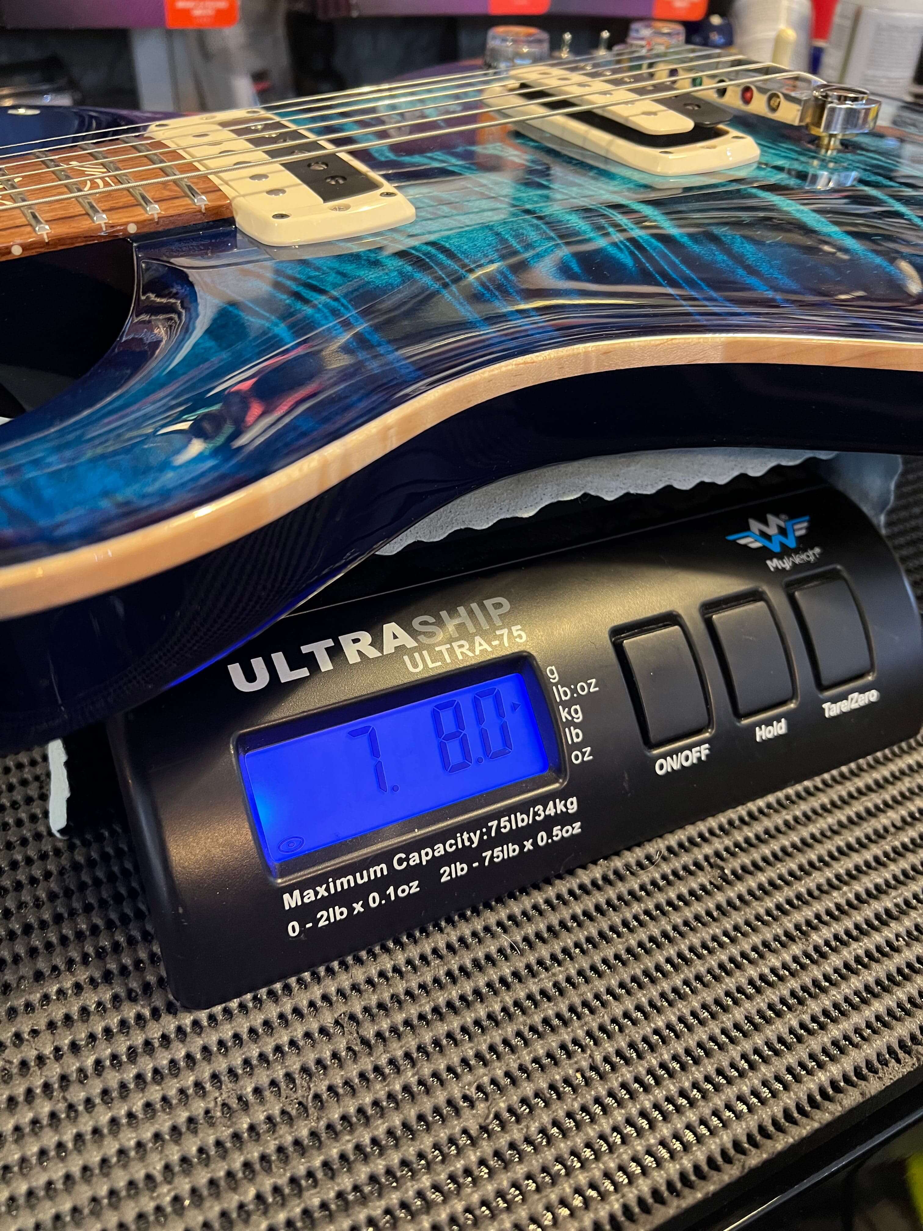 PRS Pauls Guitar Cobalt Blue #0332704. (slight mark)