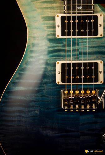 USED - PRS Custom 24 30Th Anniversary Wood Library, Blue Fade Satin S#221406 - MusicStreet