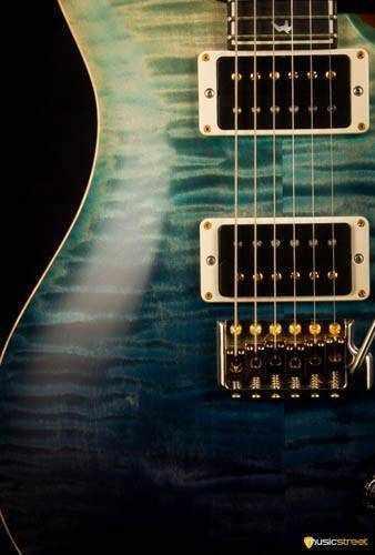 USED - PRS Custom 24 30Th Anniversary Wood Library, Blue Fade Satin S#221406