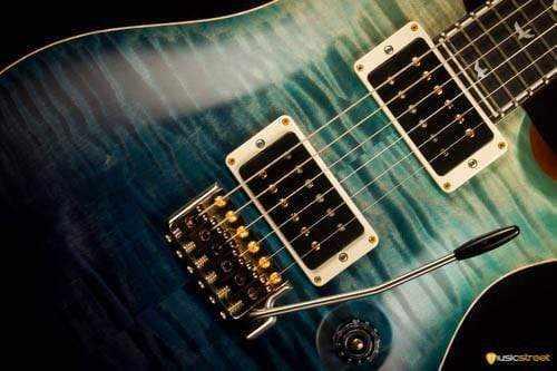 USED - PRS Custom 24 30Th Anniversary Wood Library, Blue Fade Satin S#221406