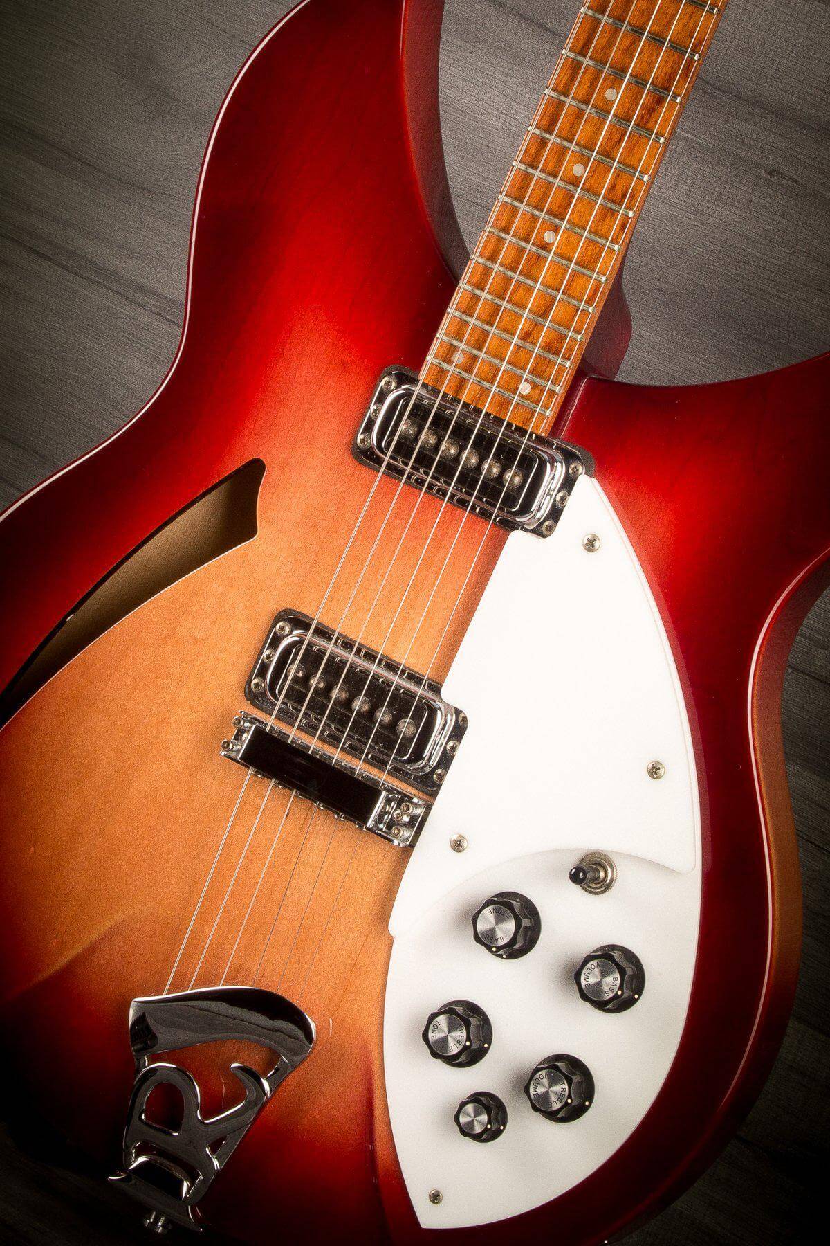 USED - 1997 Rickenbacker 330 in Fireglo