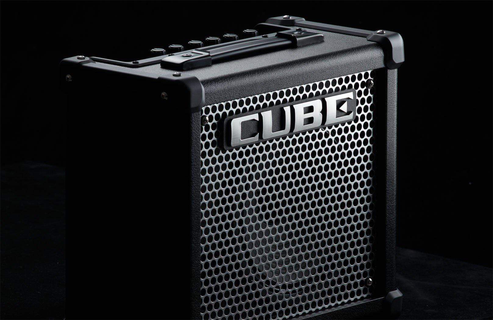 Roland Cube-10Gx - MusicStreet