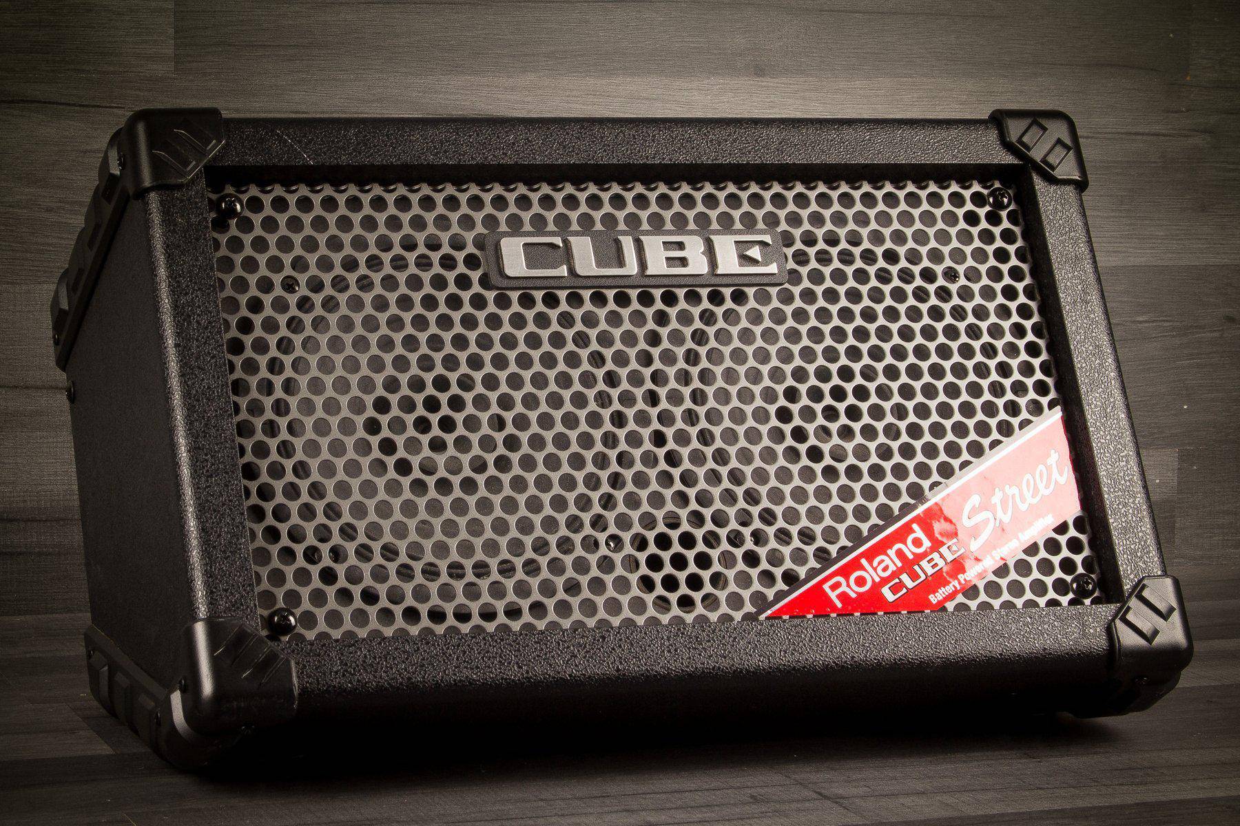 USED - Roland Cube Street