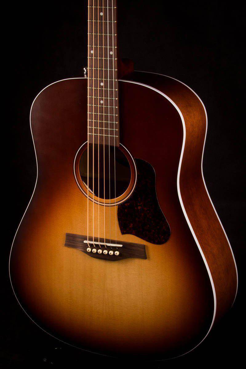 Seagull Entourage Acoustic Guitar, Autumn Burst Q1T - MusicStreet