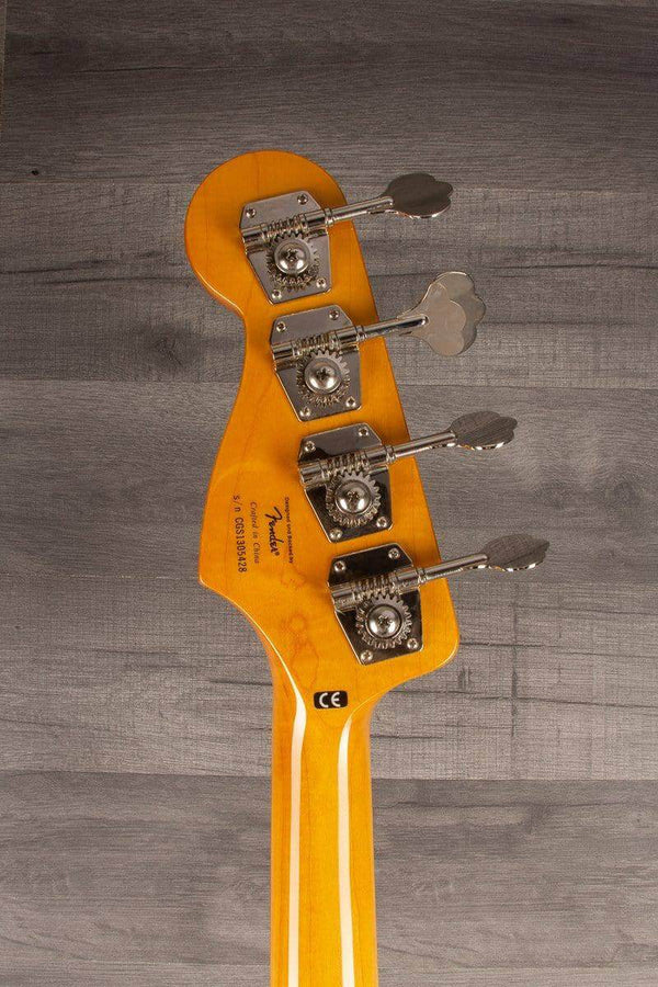 USED - Squier Classic Vibe Jazz Bass 60s Olympic White - MusicStreet