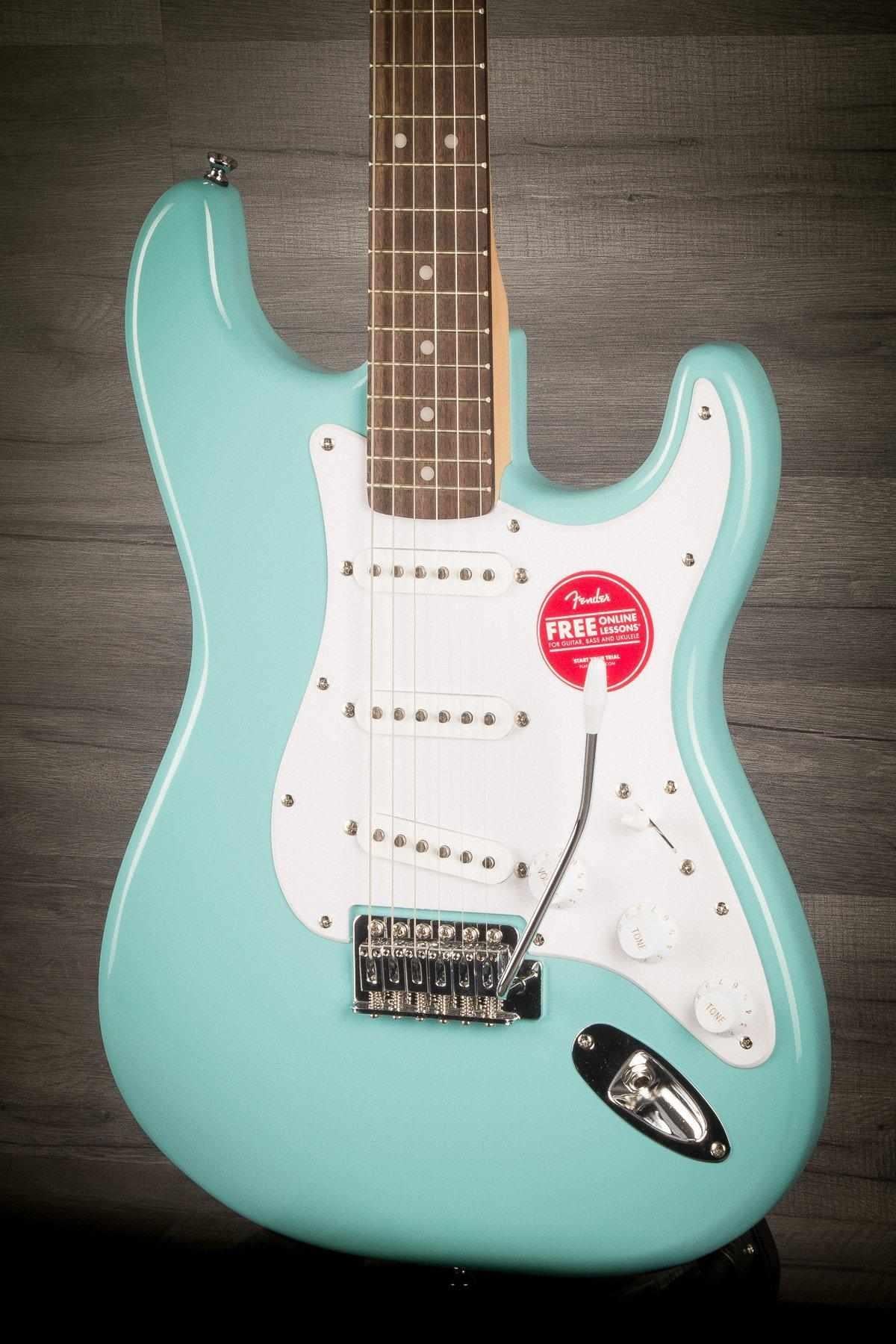 Squier Bullet Stratocaster Tropical Turquoise