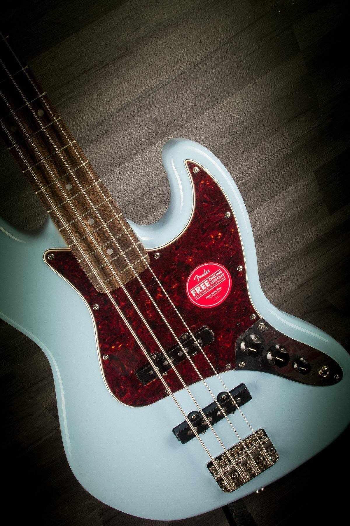 USED - Squier - Classic Vibe 60's Jazz Bass - Daphne Blue