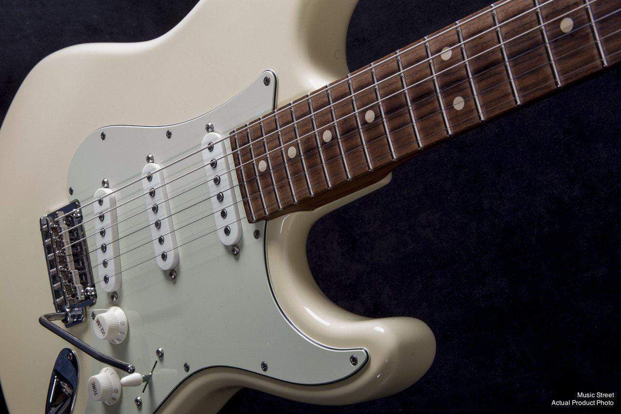 USED - Suhr Classic (Vintage White)