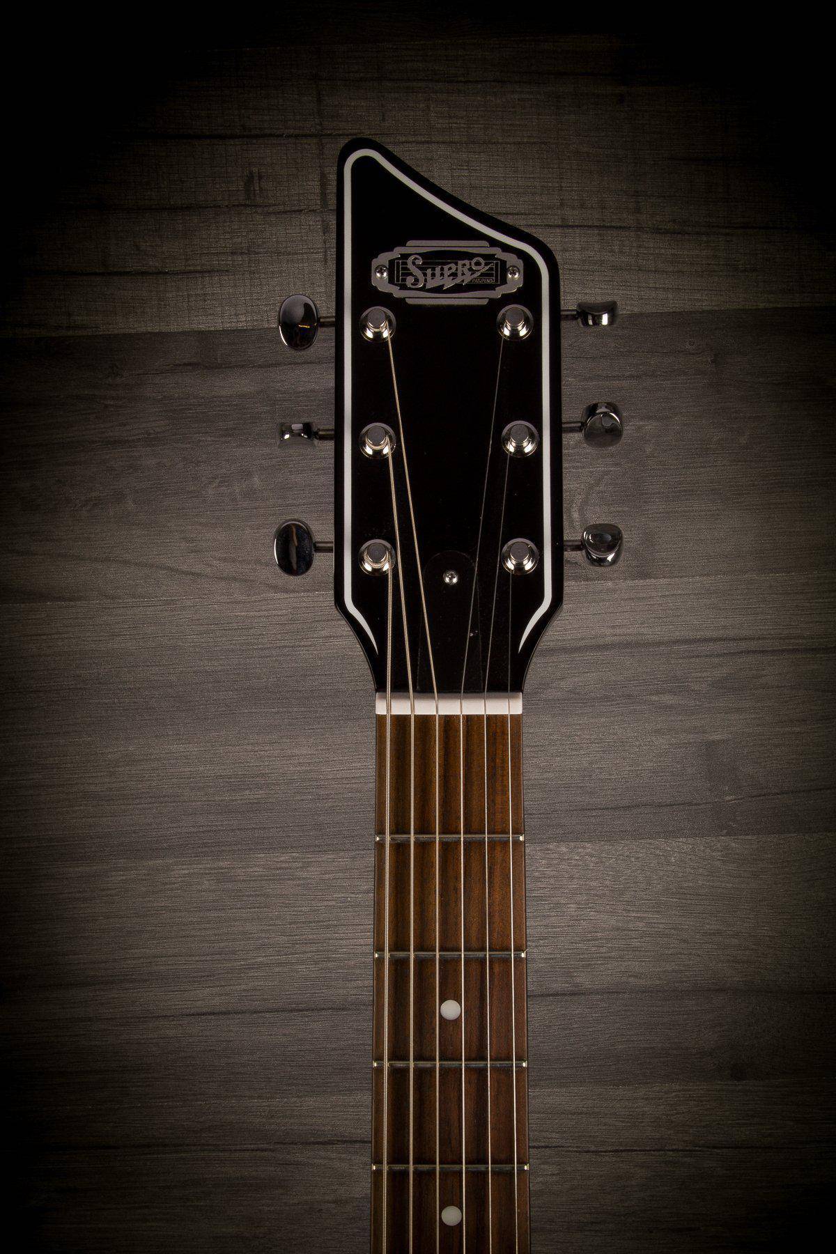 Supro Jamesport Electric Guitar including hard case - MusicStreet