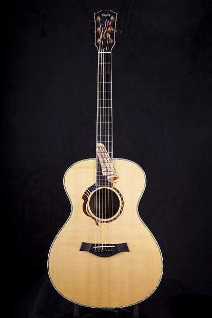 USED - 2002 Taylor Liberty Tree & Liberty Tree Baby Taylor (Pair)
