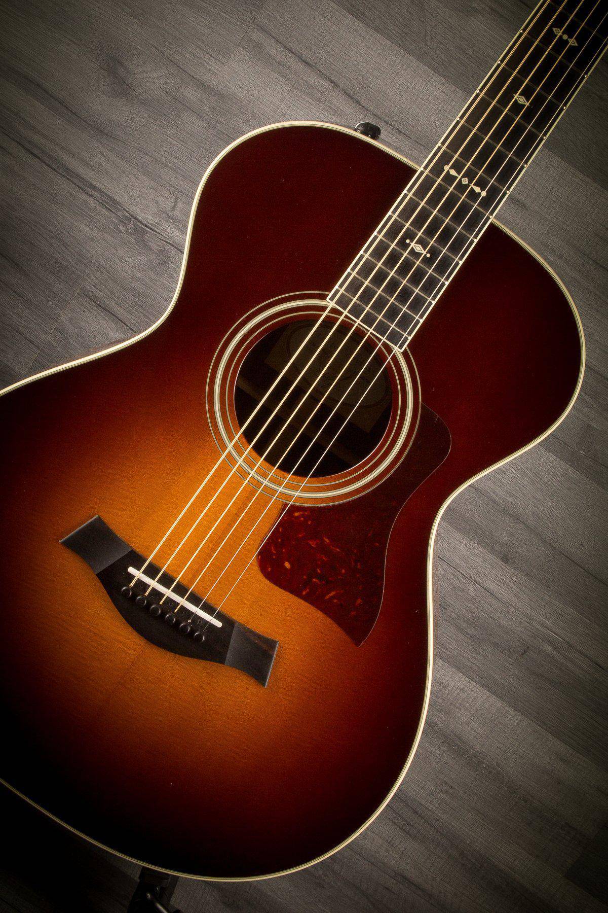 USED - 2015 Taylor 712e 12-Fret Western Sunburst