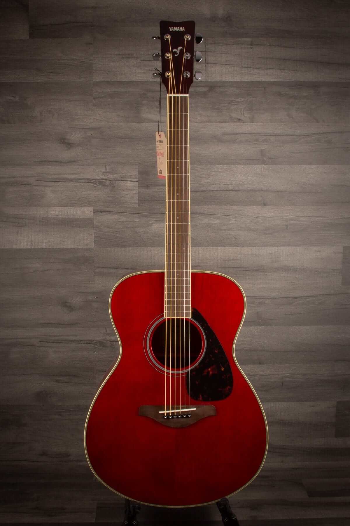 Yamaha FS820 - Ruby Red