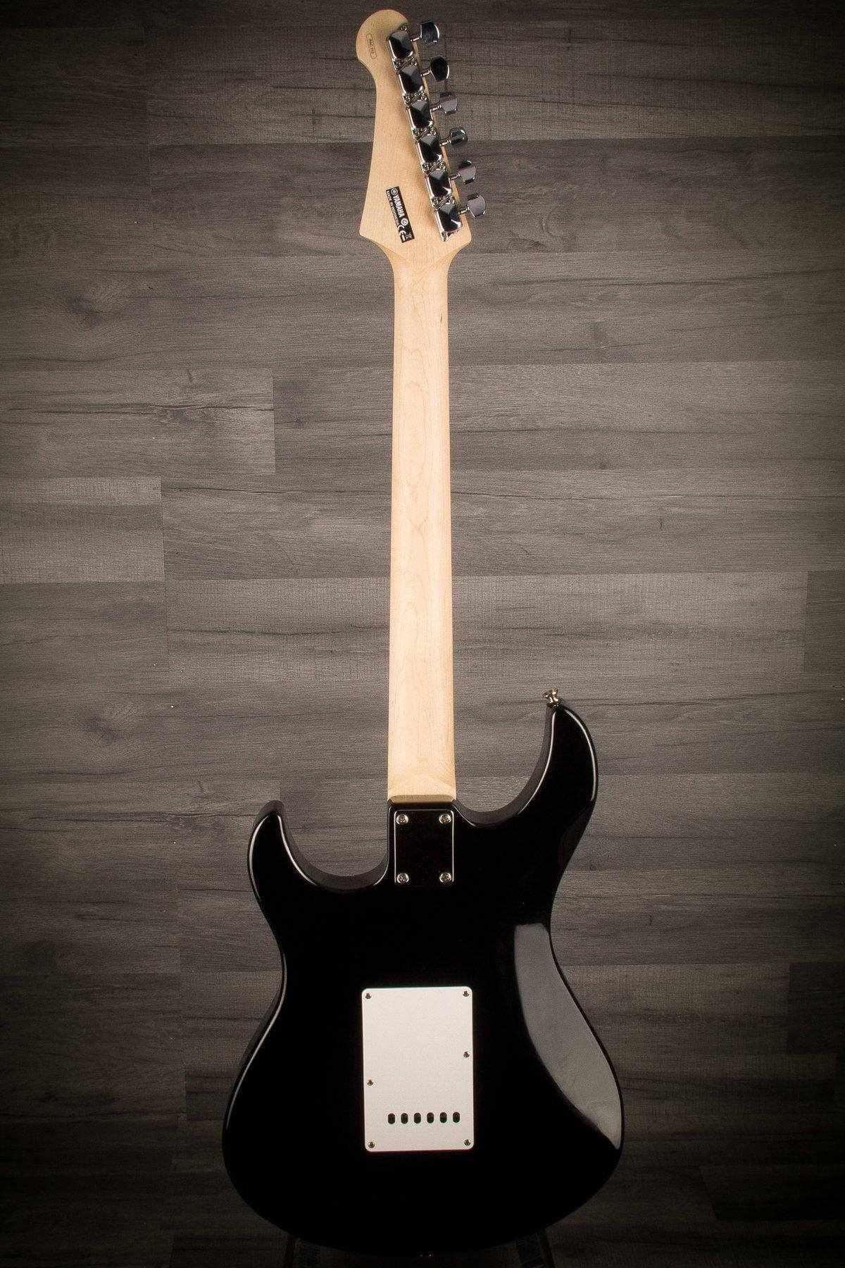 Yamaha Pacifica 012 - Black - Ex Demo