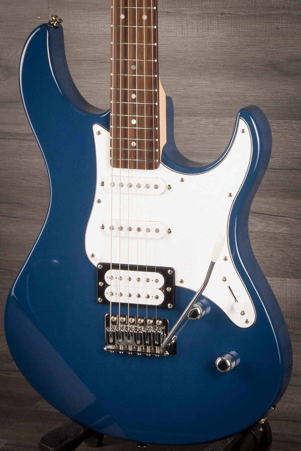 Yamaha Electric Guitar Yamaha Pacifica 112V Electric Guitar - United Blue