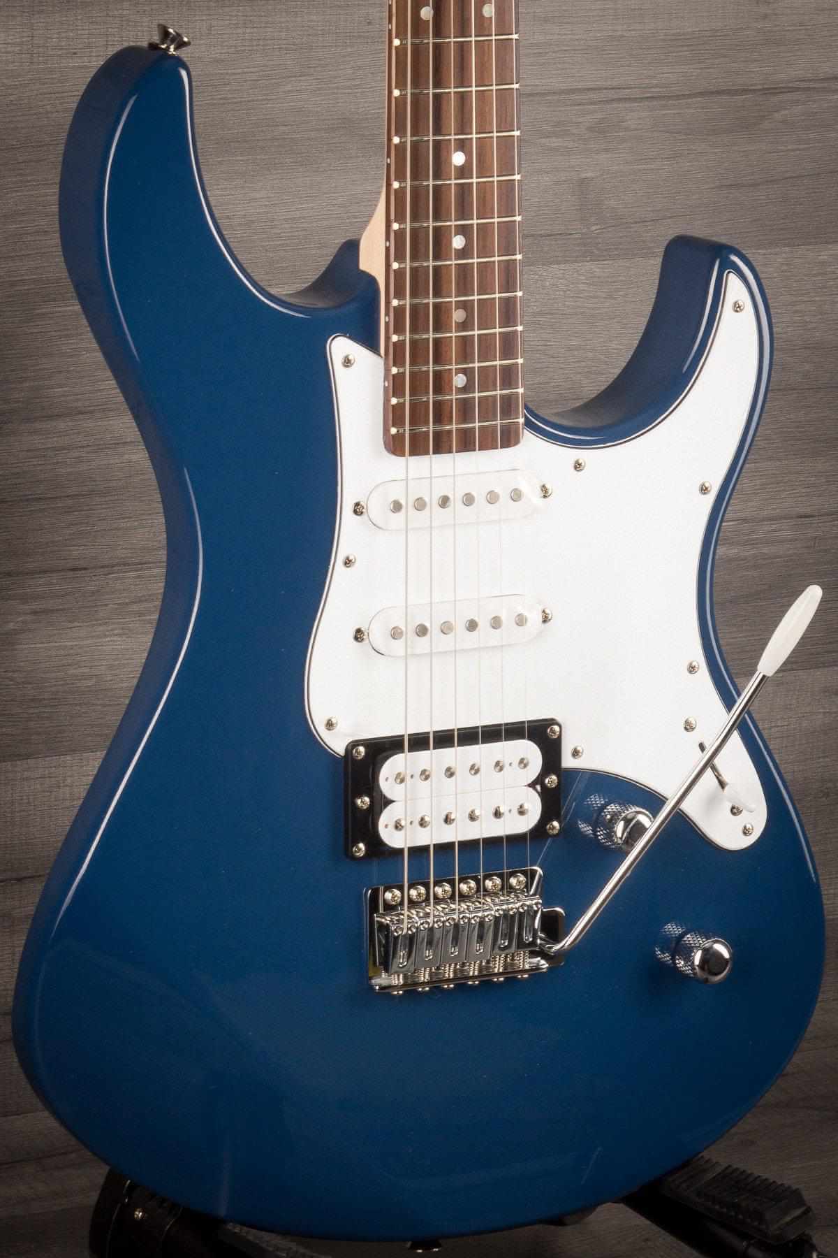 Yamaha Electric Guitar Yamaha Pacifica 112V Electric Guitar - United Blue