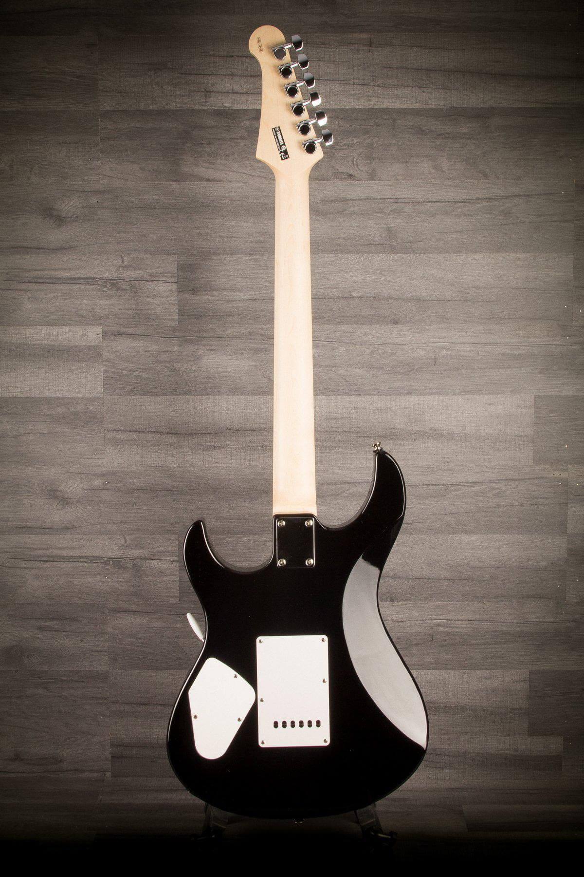 Yamaha Electric Guitar Yamaha Pacifica 112VM Electric Guitar Maple finger board - Black