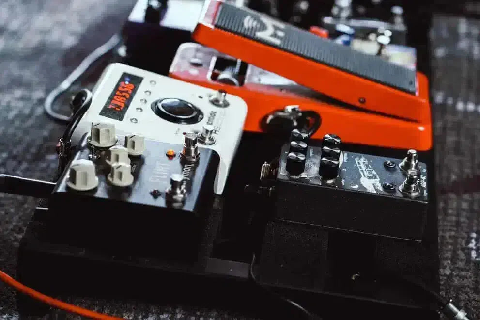5 Kinds of Fuzz Pedals You Should Consider Getting