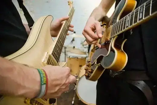 The Top 5 Greatest Guitar Players and Their Guitars of Choice | MusicStreet