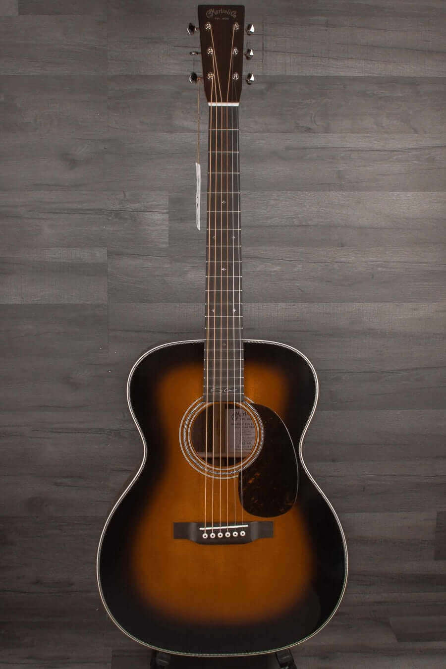 USED - Martin 000-28EC Sunburst Acoustic guitar