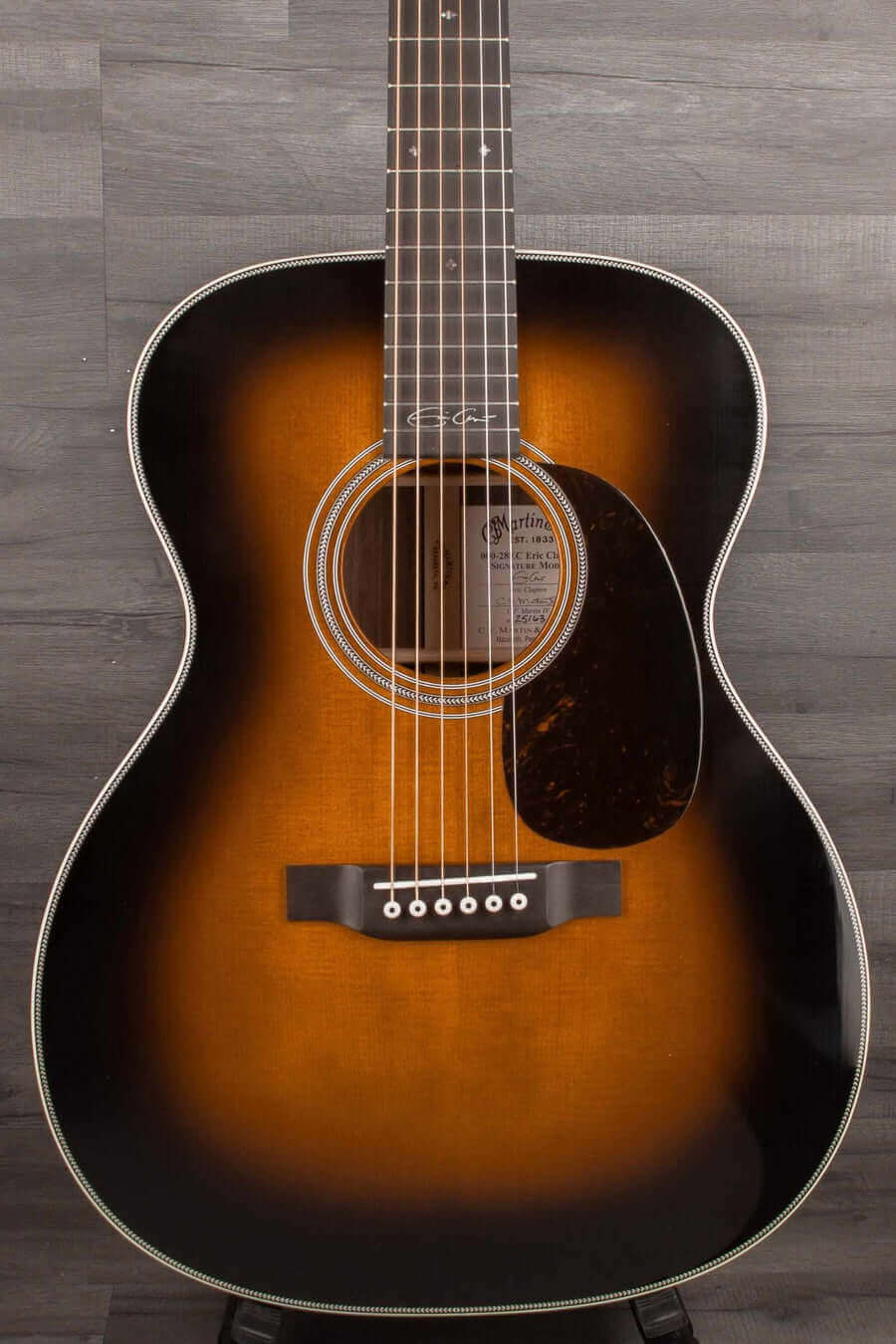 USED - Martin 000-28EC Sunburst Acoustic guitar