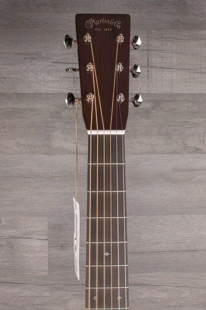 USED - Martin 000-28EC Sunburst Acoustic guitar