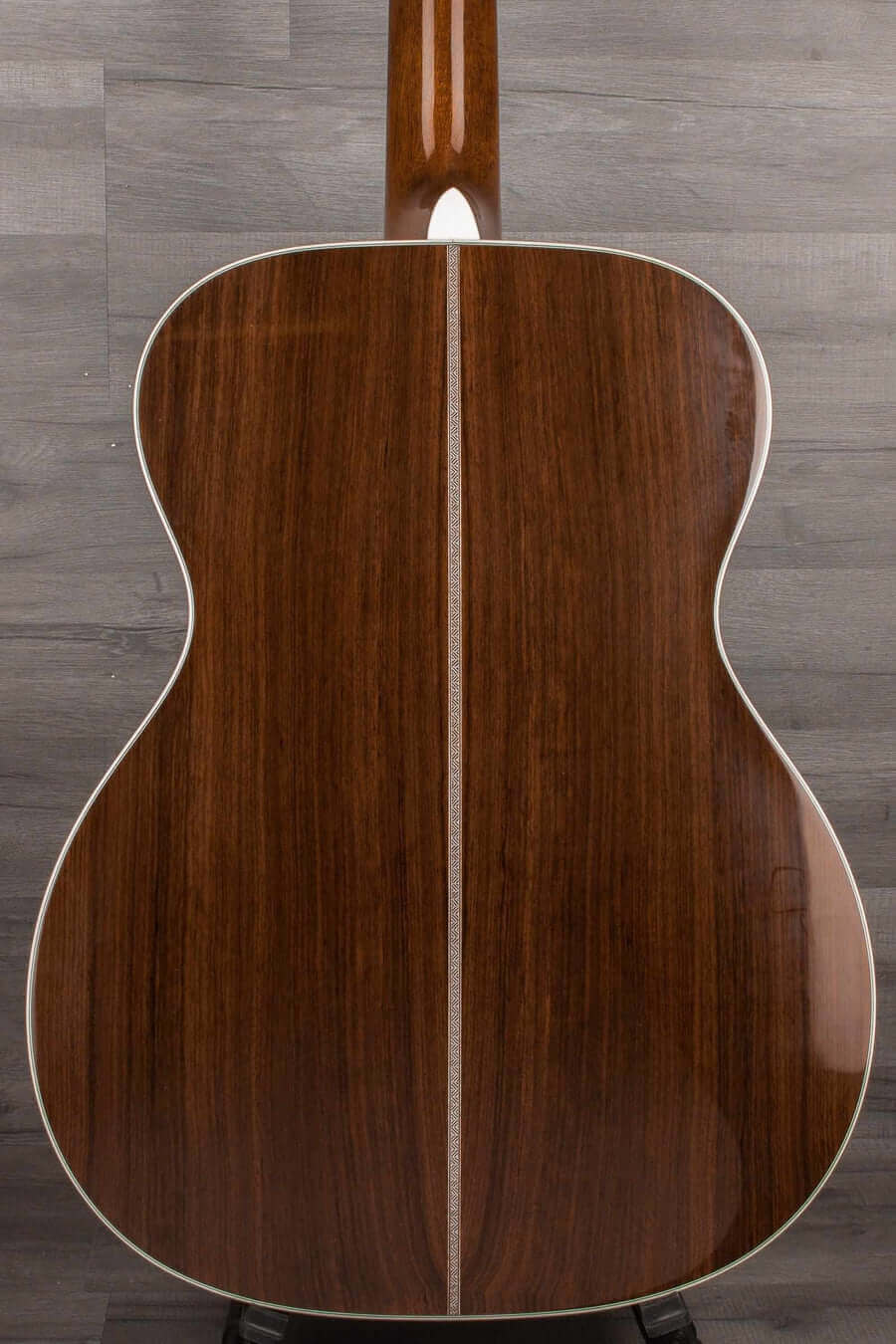 USED - Martin 000-28EC Sunburst Acoustic guitar