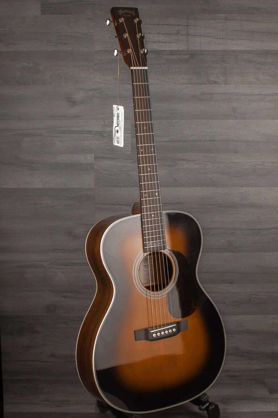USED - Martin 000-28EC Sunburst Acoustic guitar