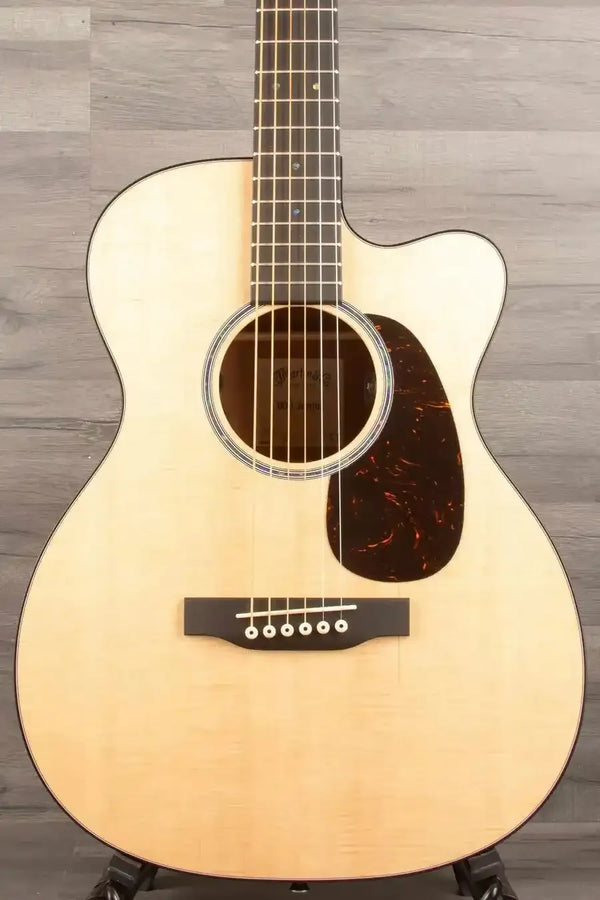 Martin - 000CJrE Electro Acoustic guitar - MusicStreet