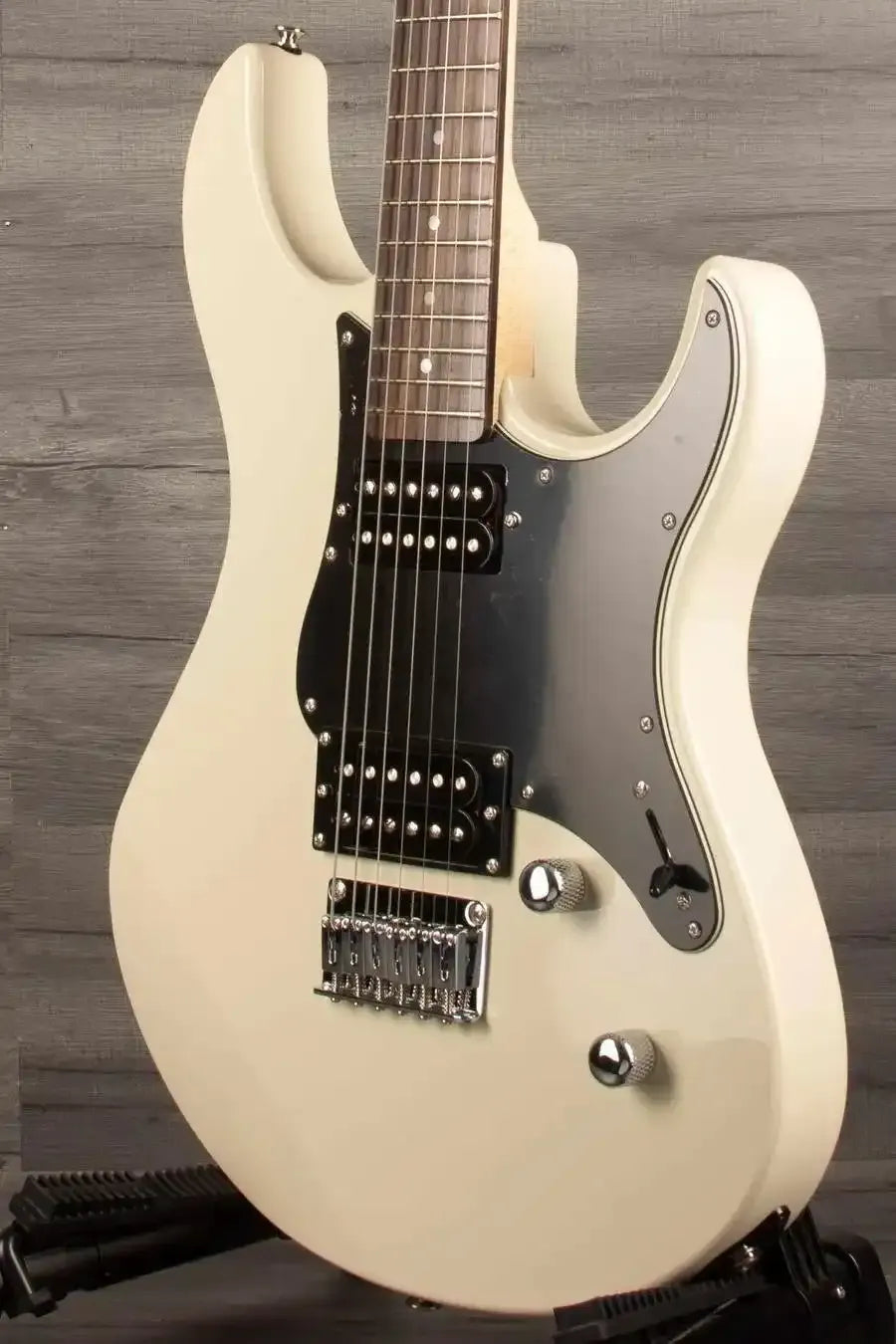 Yamaha Pacifica 120HVW - MusicStreet