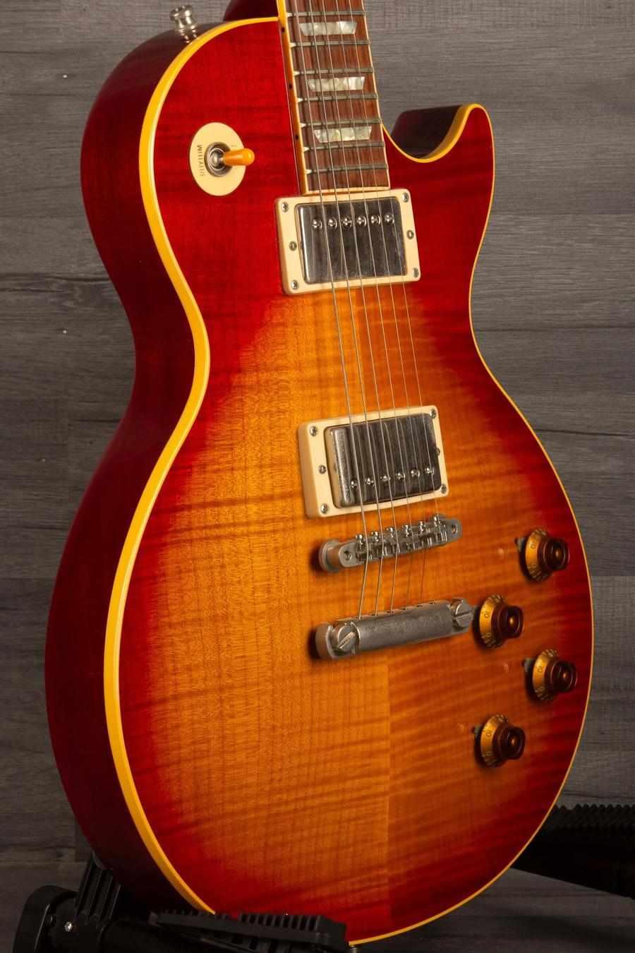 USED - Gibson 1991 Les Paul Promo '59 showcasing an incredible flame top and original hardware.