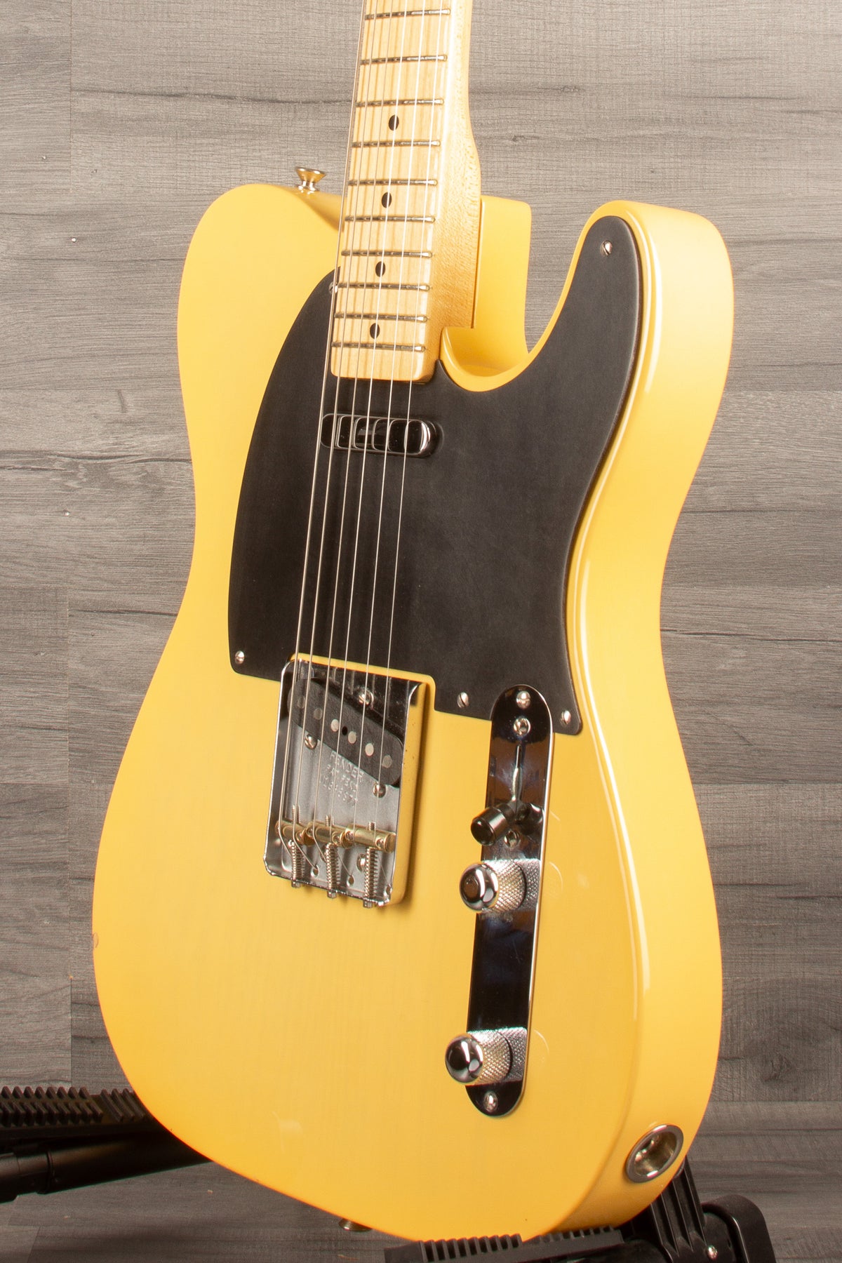 USED - Fender AVRI '52 Reissue Telecaster - MusicStreet