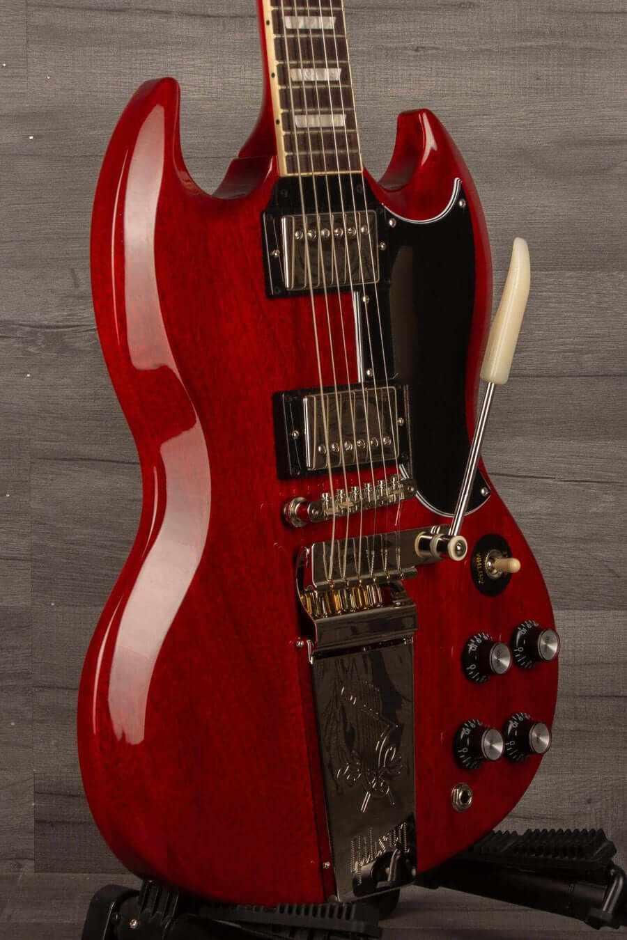 Gibson SG Standard '61 Maestro Vibrola Electric Guitar - Vintage Cherry
