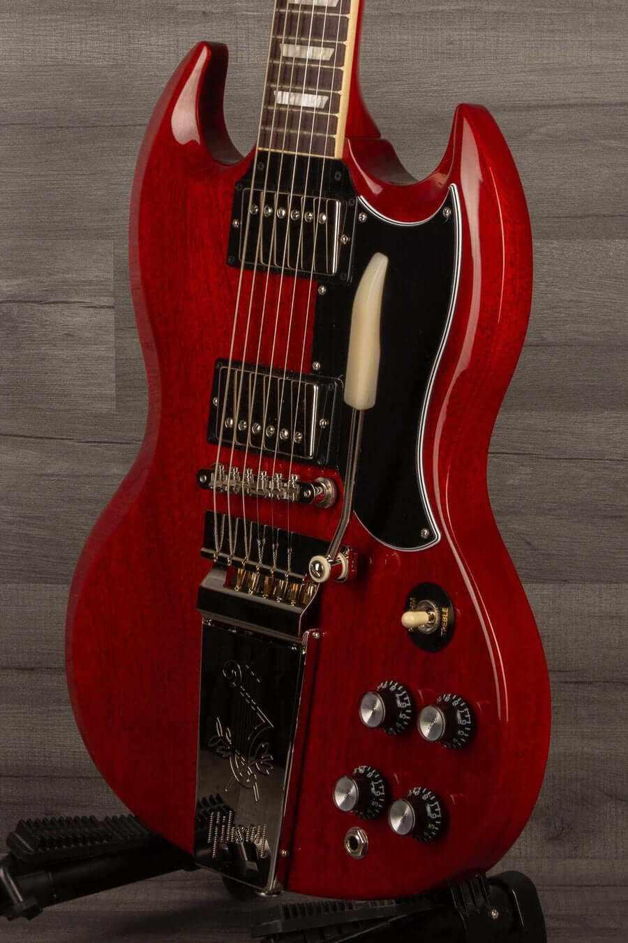 Gibson SG Standard '61 Maestro Vibrola Electric Guitar - Vintage Cherry