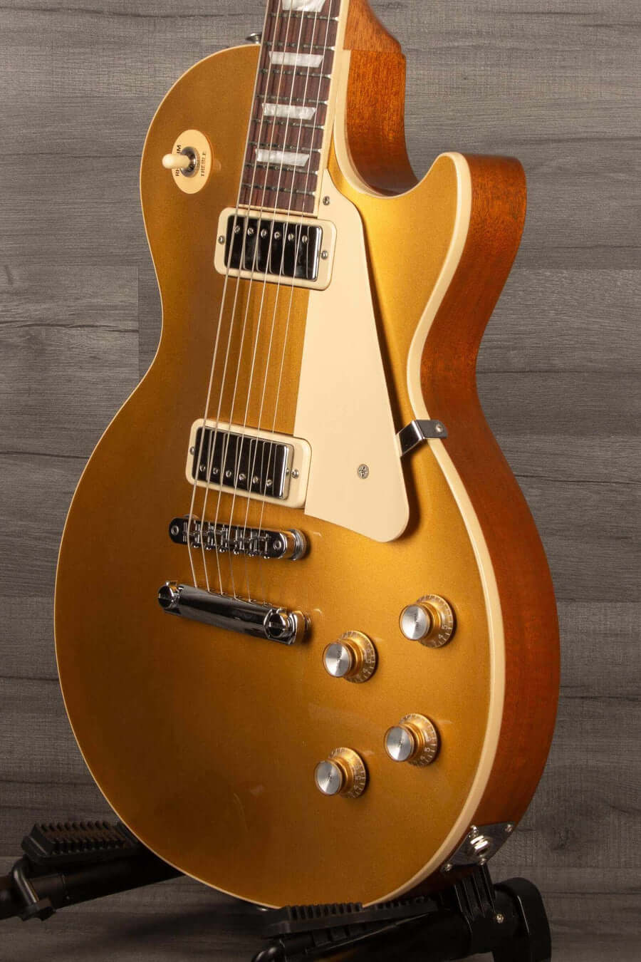 Gibson Les Paul Deluxe Electric Guitar - Gold Top