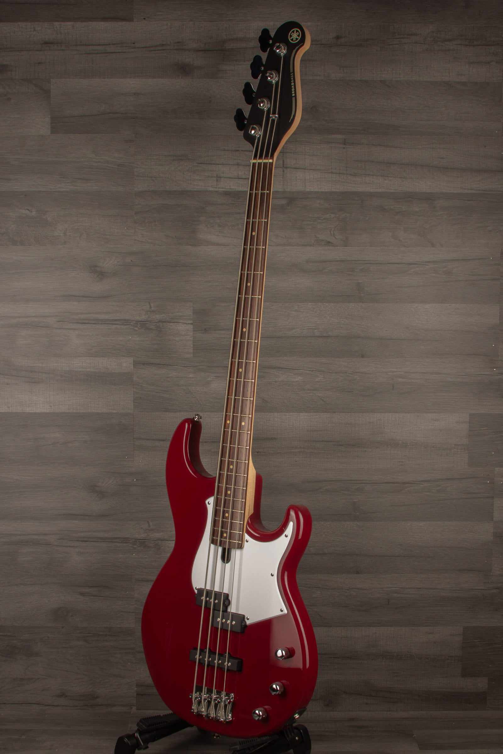 Yamaha BB234 Bass - Raspberry red