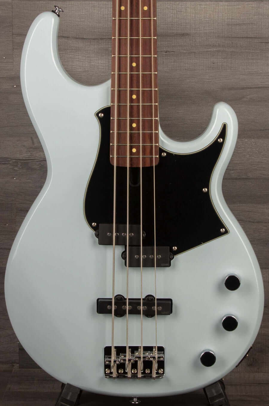 Yamaha BB434 Bass Ice Blue