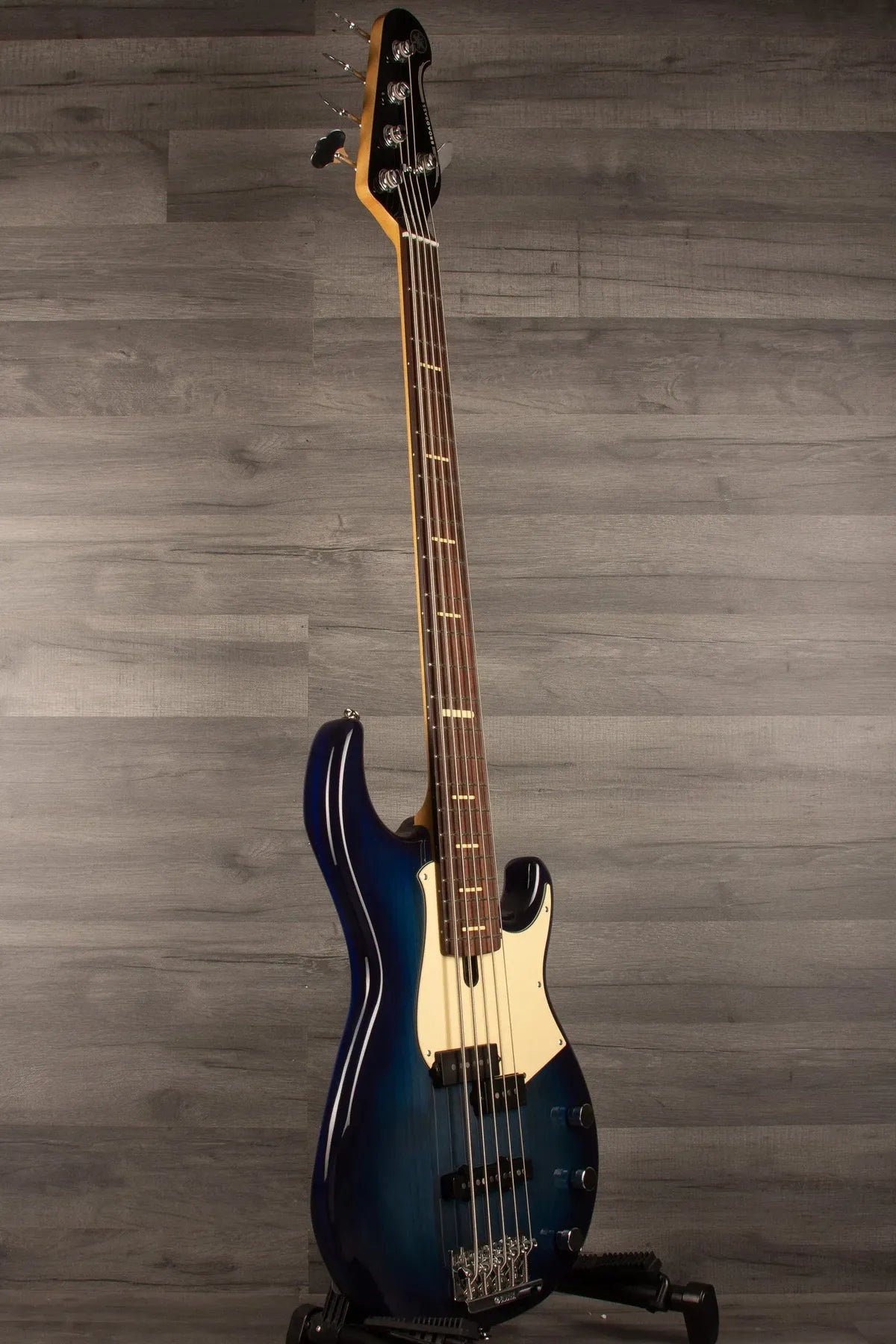 Yamaha BB P35 Pro Series 5-String Bass Guitar - Moonlight Bllue