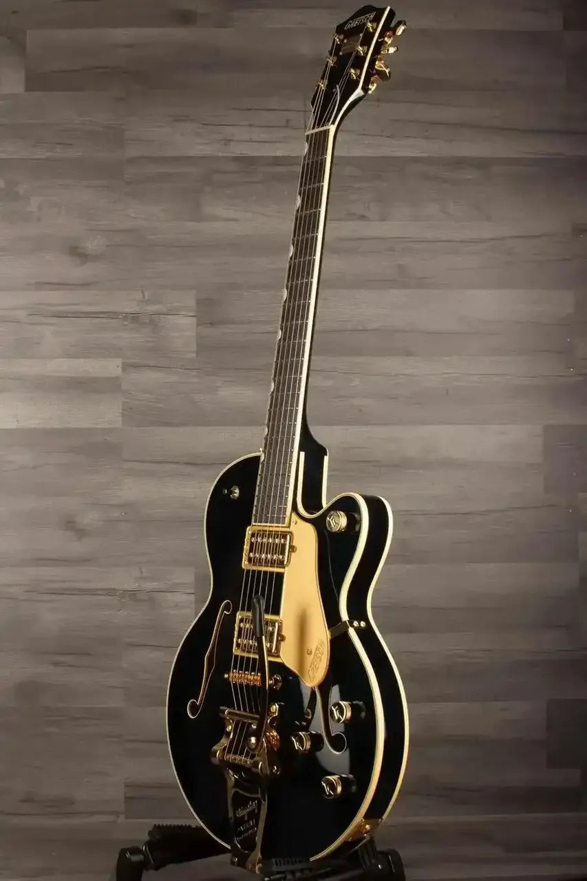 Gretsch Broadkaster® Jr. LX Center Block guitar in Midnight Sapphire with gold hardware and ebony fingerboard.
