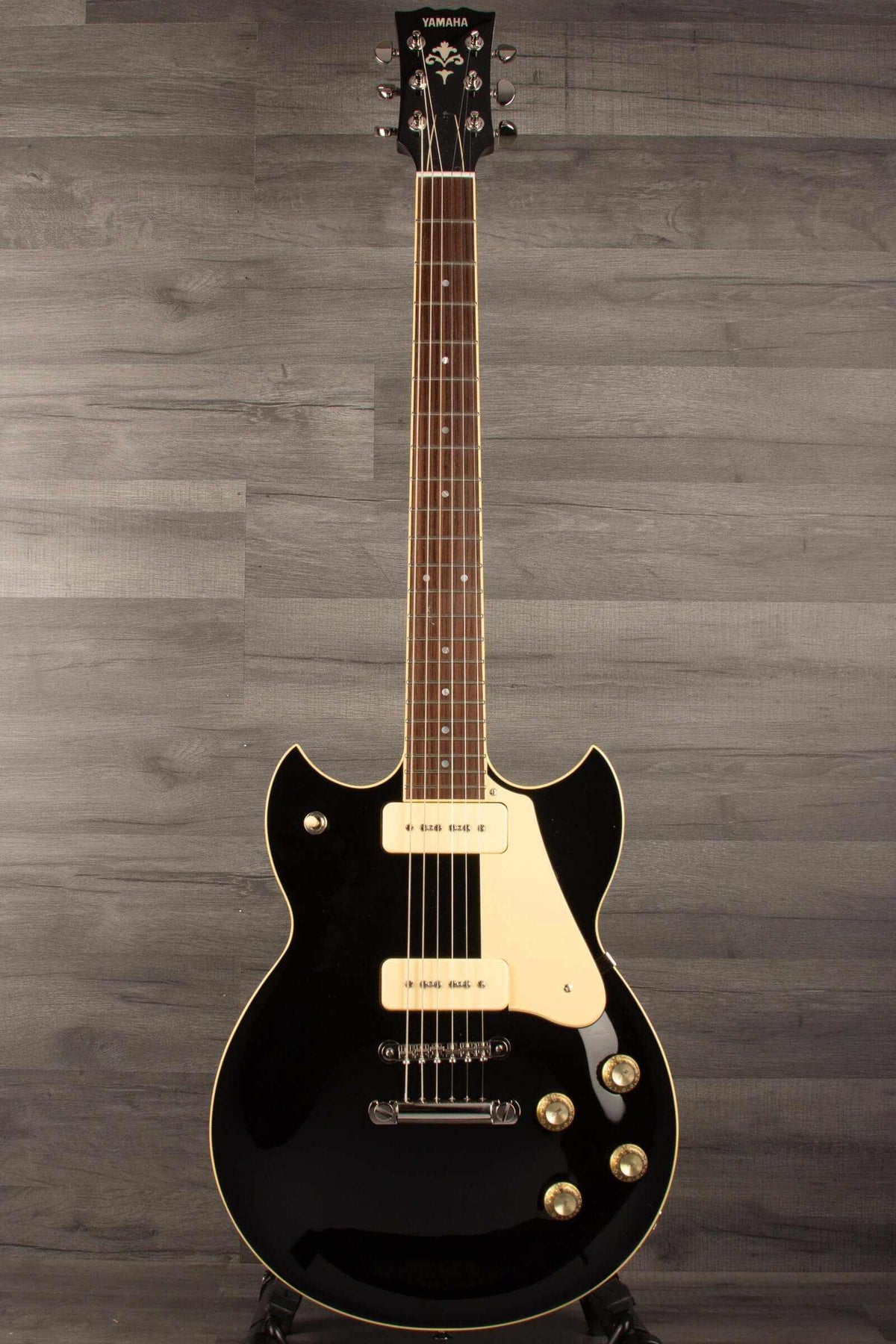 B-stock Yamaha SG1802 Black - Premium Electric Guitar featuring vintage styling and modern performance.