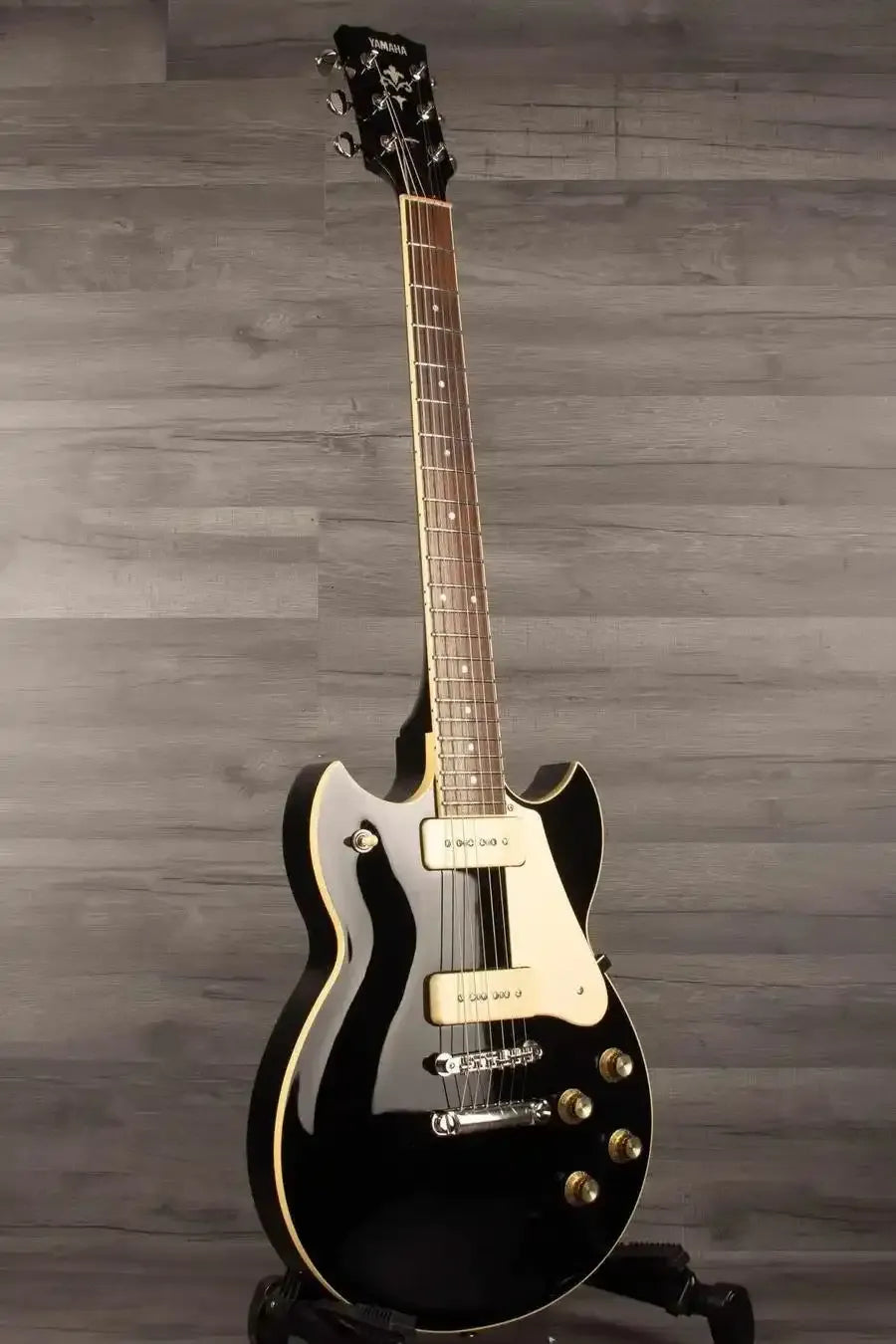 B-stock Yamaha SG1802 Black - Premium Electric Guitar - MusicStreet