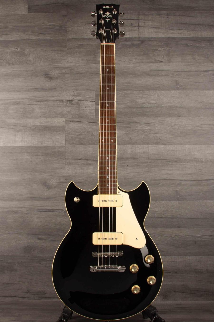 B-stock Yamaha SG1802 Black - Premium Electric Guitar