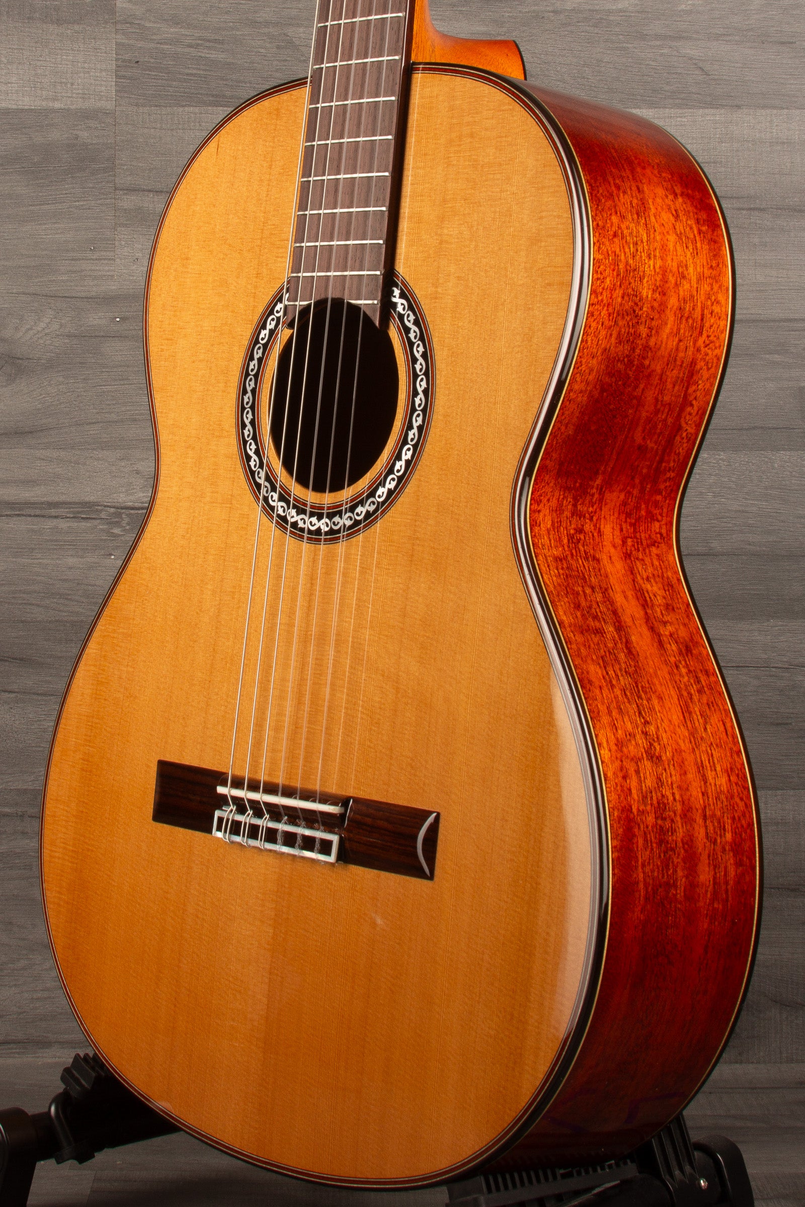 Cordoba C9 Crossover Guitar - Ultimate Blend of Classical and Contemporary Sound