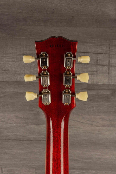 Back view of the Gibson Murphy Lab Ultra Light Aged '59 Les Paul guitar headstock, showing tuning pegs and serial number 931605.
