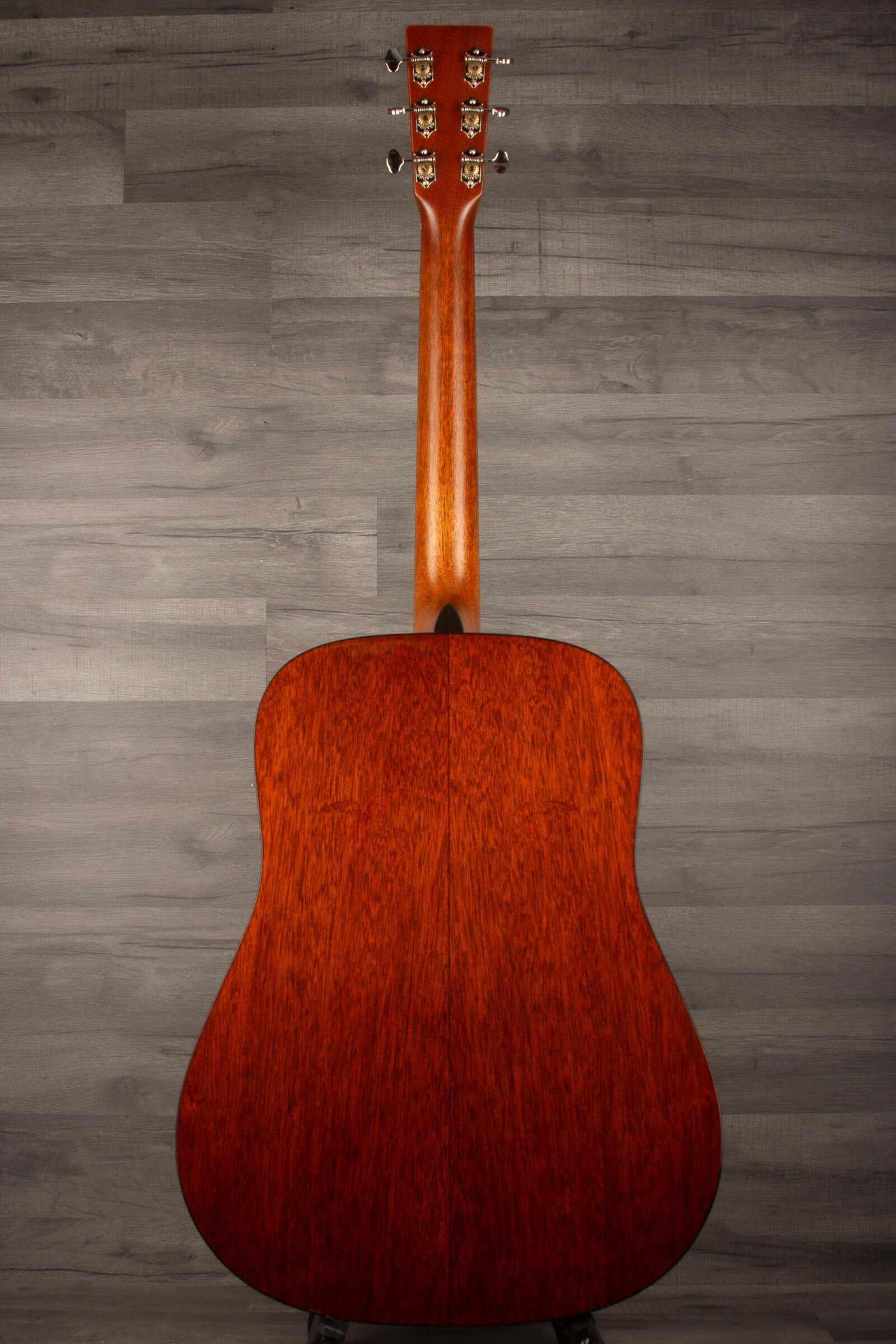 Martin D-18 Acoustic guitar