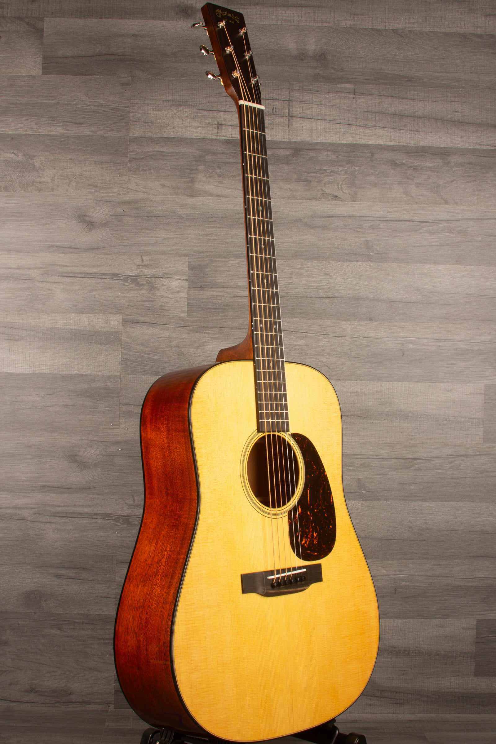 Martin D-18 Acoustic guitar
