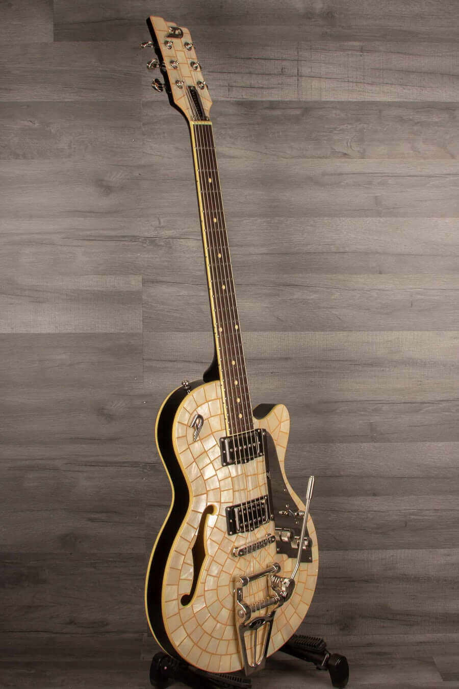 Duesenberg Starplayer Tv Electric Guitar Ice Pearl With Hard Case