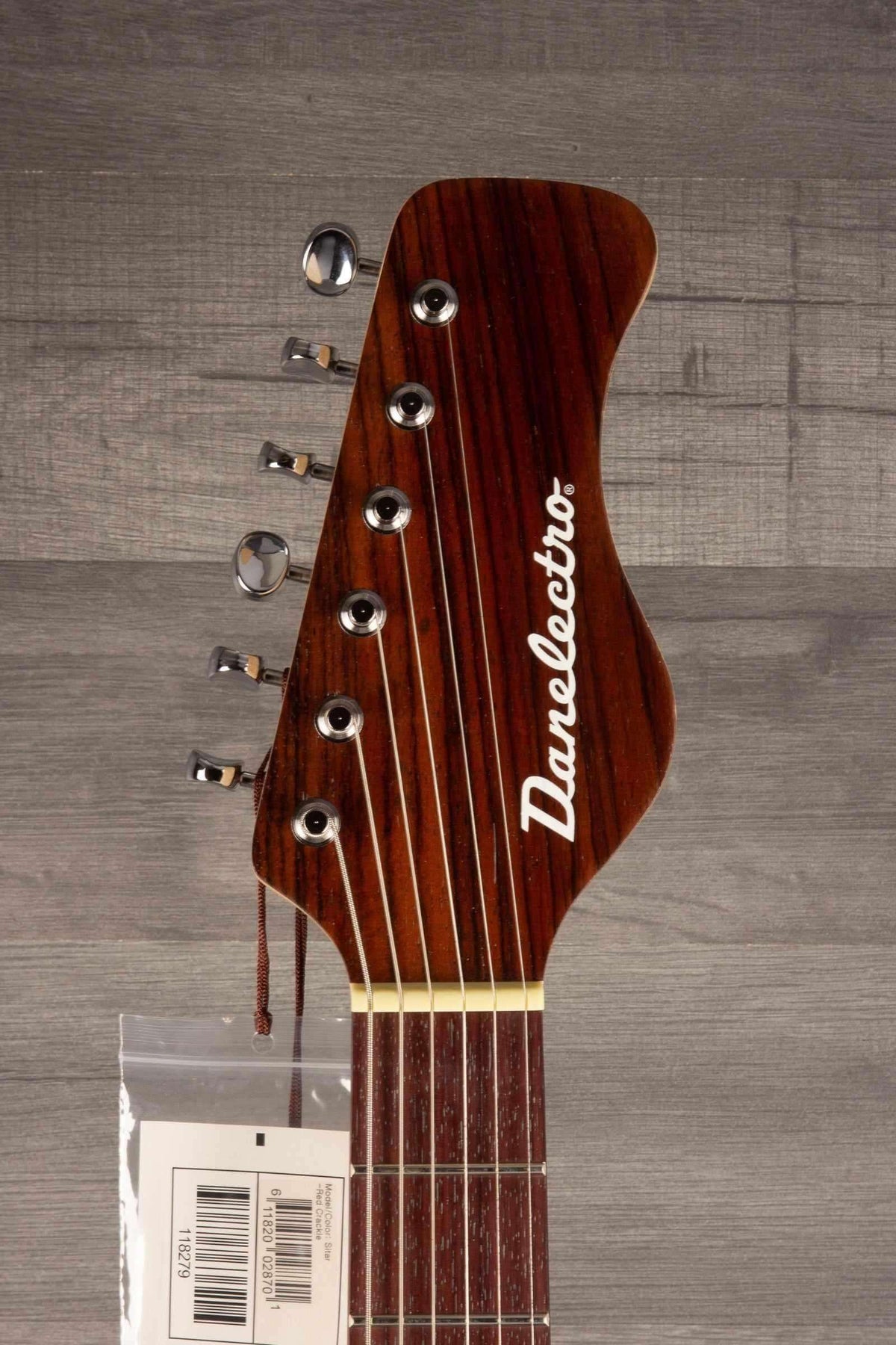 Danelectro Large Sitar Red metalflake - MusicStreet