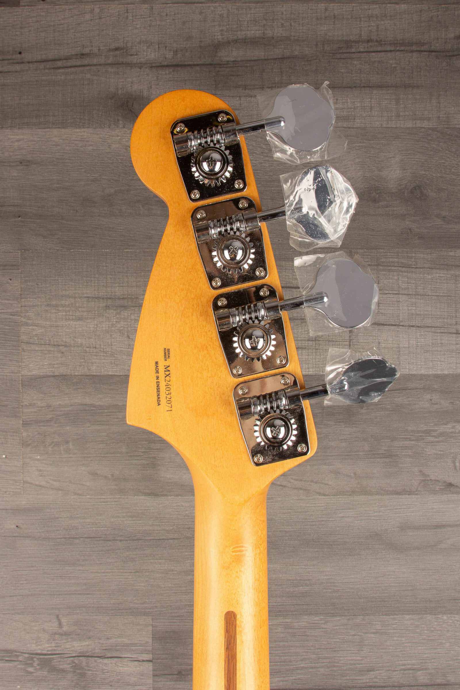 Fender Player II PJ Mustang